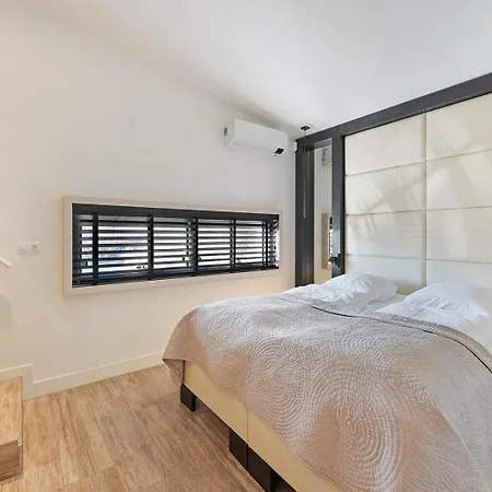 Modern Panorama - 4p - Glazen Serre, Waterzicht & Comfort - 36