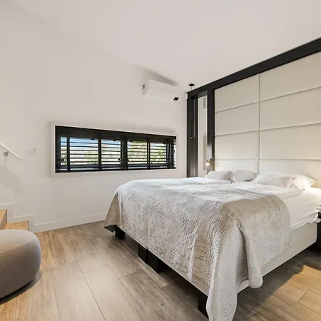 36 - Coastal Canvas | Design In The Dunes By The * Ouddorp