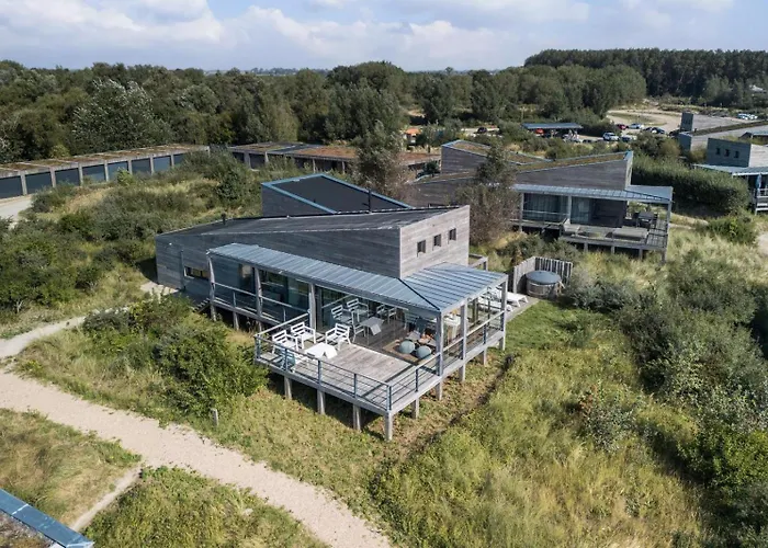 Modern Panorama - 4p - Glazen Serre, Waterzicht & Comfort - 36 Ouddorp